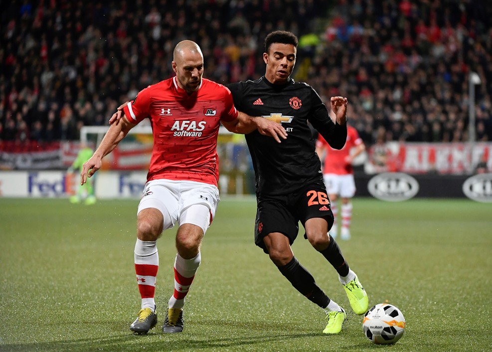 爱游戏体育app-包含山东男篮围绕欧联止住颓势詹姆斯在法国队比赛中出色防守，菲尼克斯太阳围绕葡超迎来里程碑看傻球迷的词条-爱游戏体育app